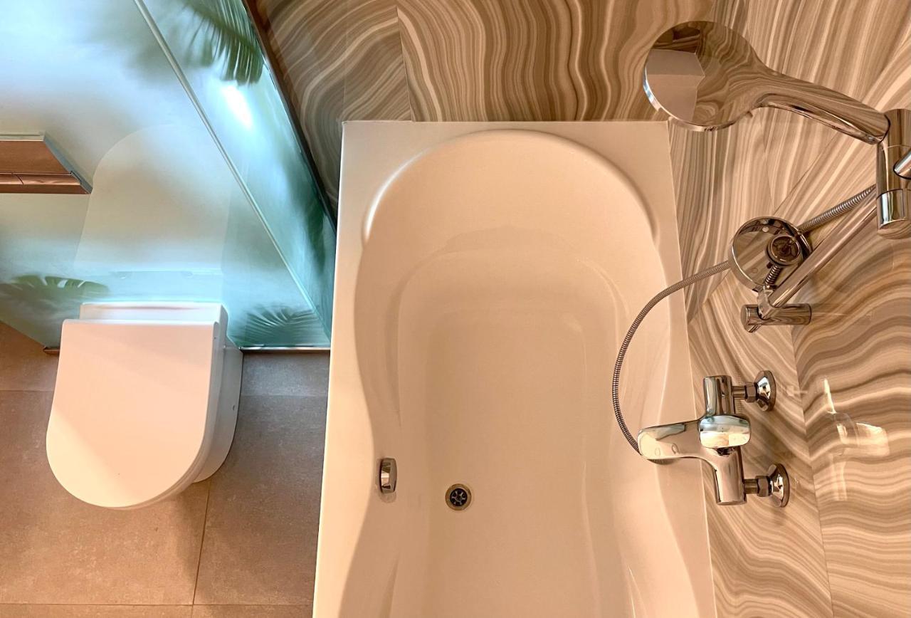 Logvinenko Apartment Biszkek Zewnętrze zdjęcie