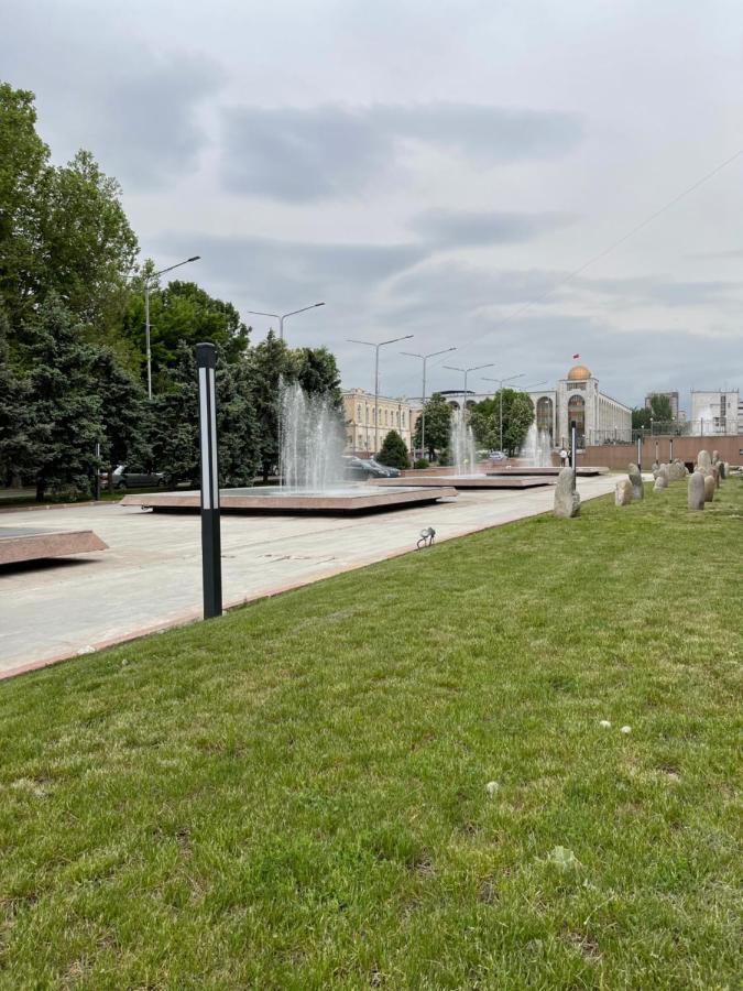 Logvinenko Apartment Biszkek Zewnętrze zdjęcie